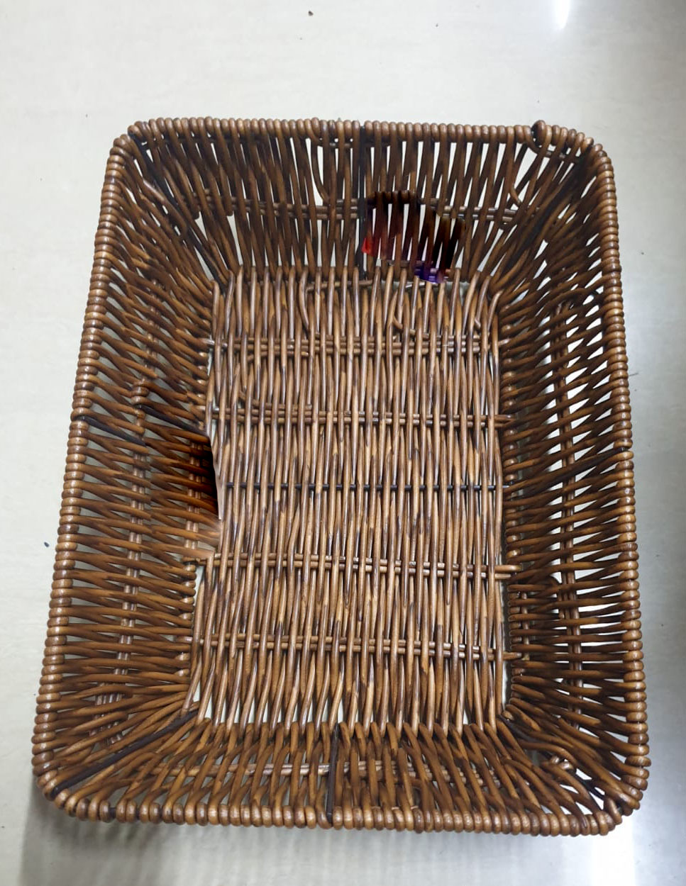 plastic-rectangle-basket